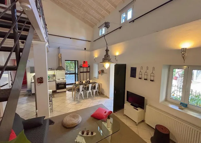 Ourano -gastouri Village Center *